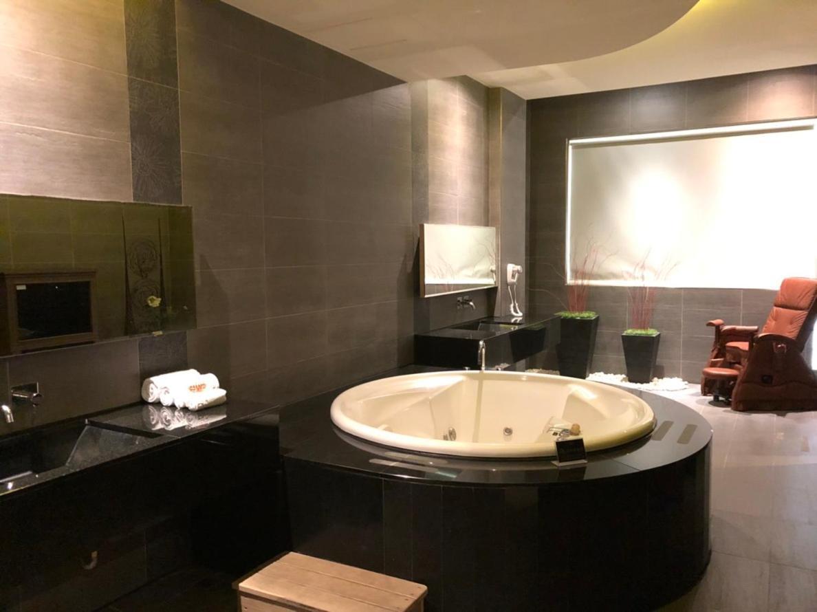Idee SPA Motel Yangmei Buitenkant foto